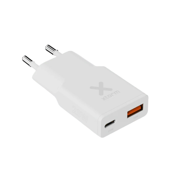 Xtorm 25W Go2 Slimline Wandlader
